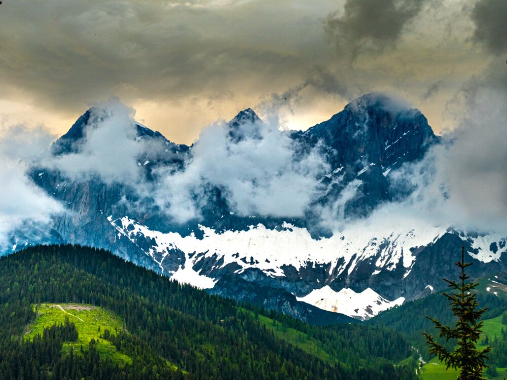 DACHSTEIN-1.jpg